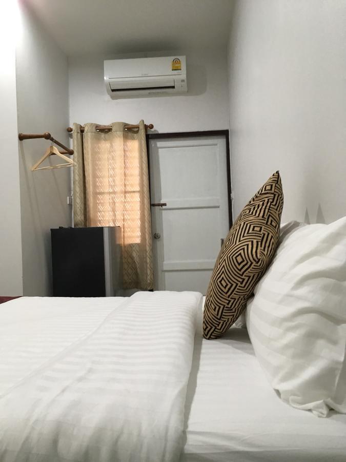 Y&N House Hotel Prachuap Khiri Khan Luaran gambar
